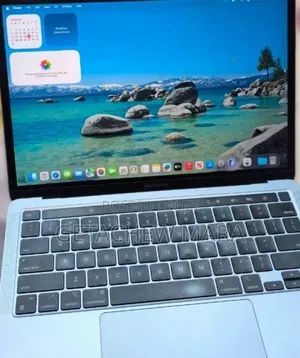New Laptop Apple MacBook Pro 2020 M1 8GB Intel SSD 512GB