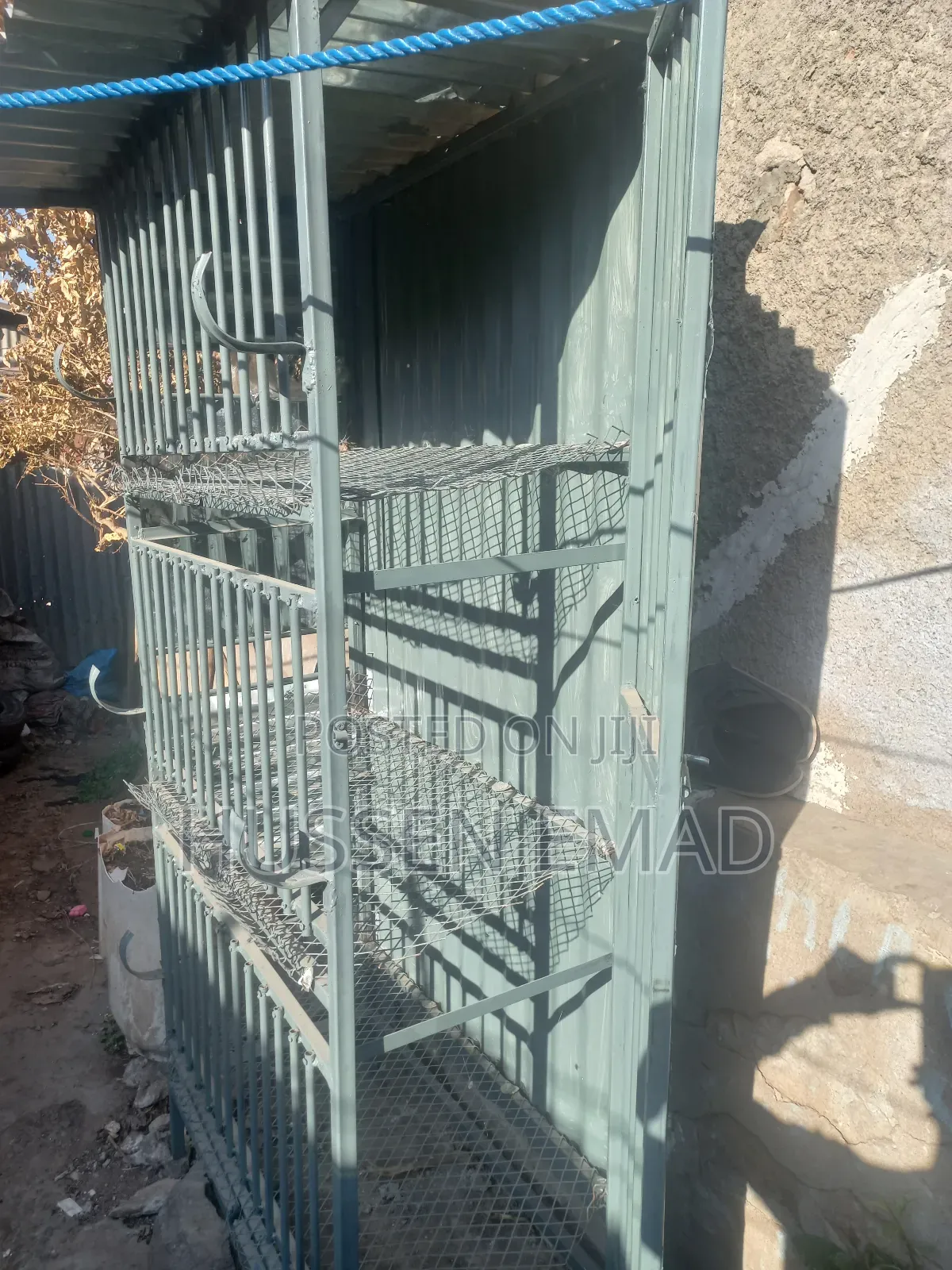 ዘመናዊ የዶሮ ቤት