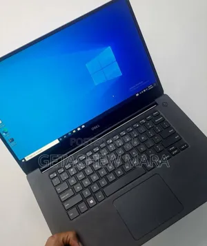 Photo - New Laptop Dell Precision 5540 16GB Intel Core I9 SSD 512GB