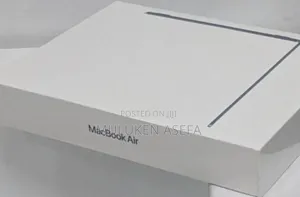 Photo - New Laptop Apple MacBook Air 2022 M2 8GB Intel Core M2 SSD 512GB