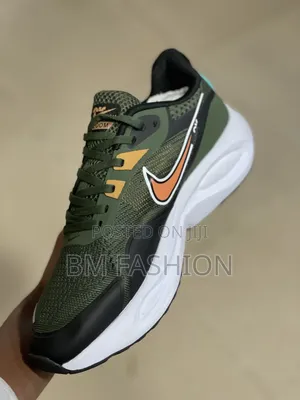 Nike Zoom Running Shoes on Sale
