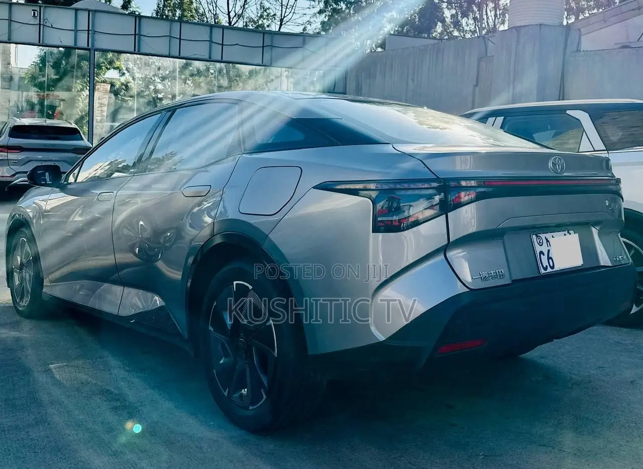 Toyota bZ3 2024 Gray