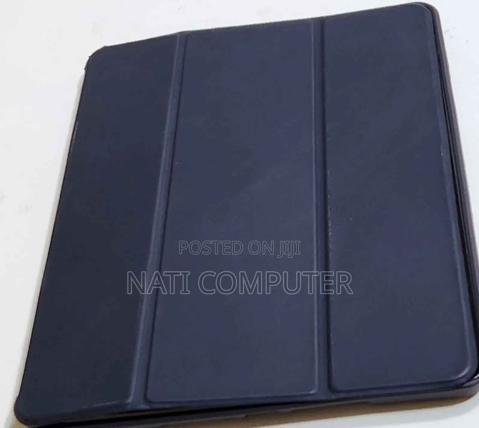 New Apple iPad 2 Wi-Fi + 3G 64 GB