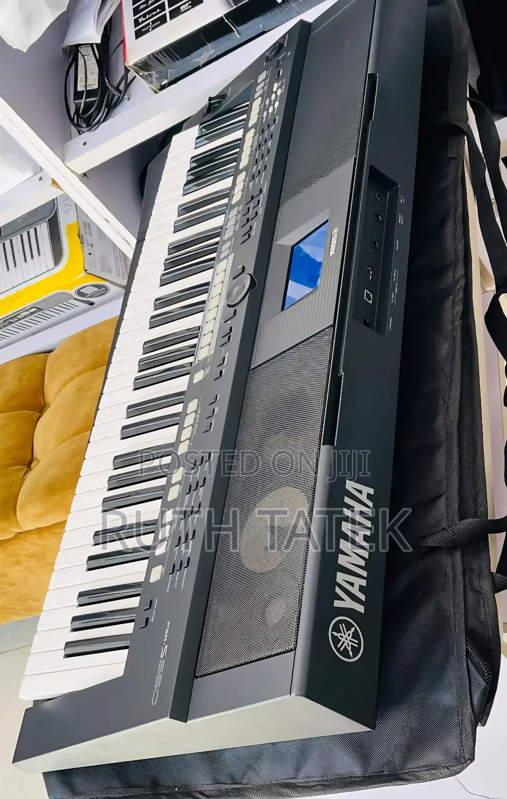 Keyboard Yamaha PSR S650