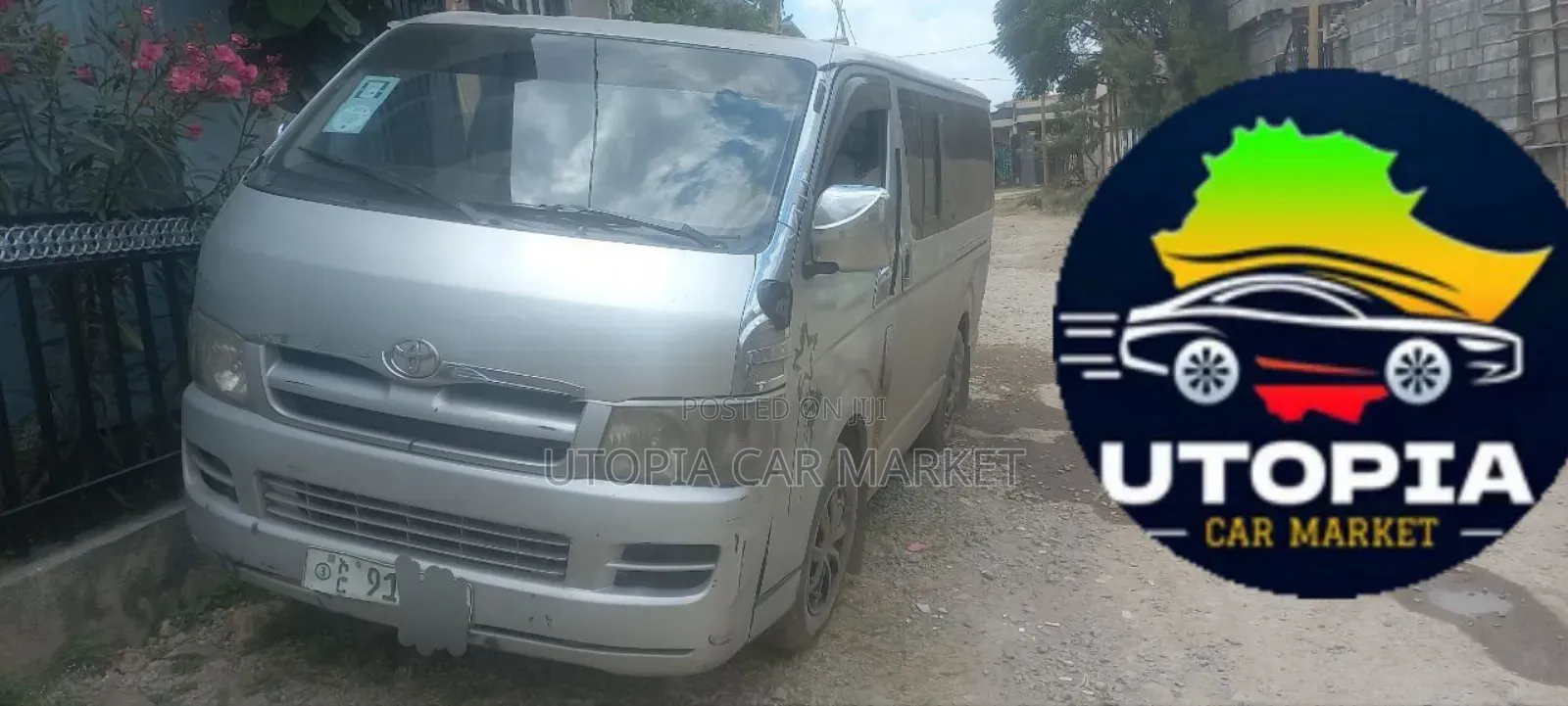 Toyota HiAce 2009 Silver