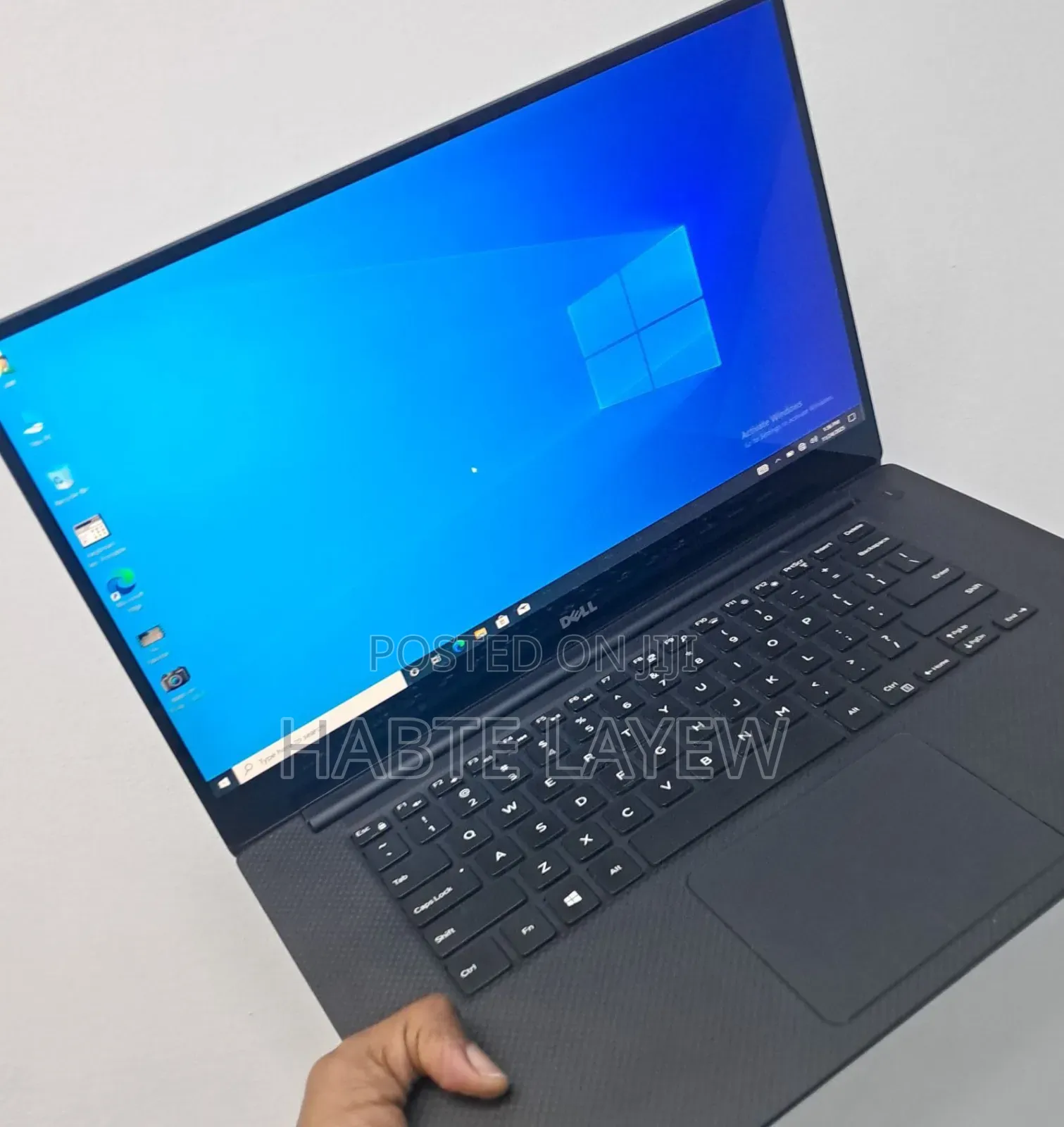 New Laptop Dell Precision 5520 16GB Intel Core I7 SSD 512GB