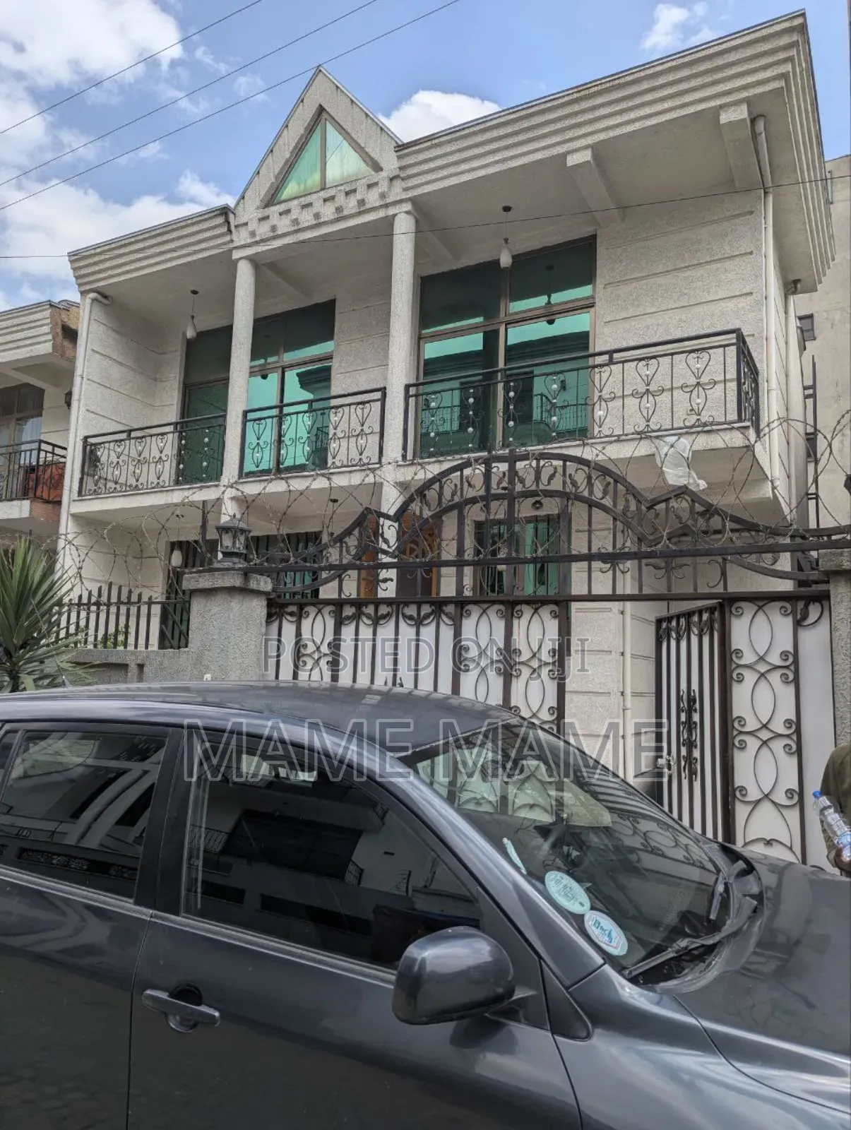 6bdrm House in Addis Abeba, Bole for sale