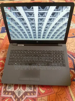 Laptop HP 250 G6 8GB Intel Core I3 HDD 512GB