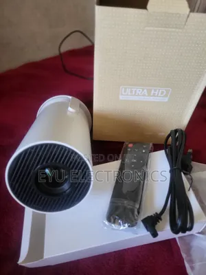  Mini Projector