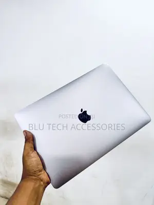 Photo - New Laptop Apple MacBook Pro 2019 16GB Intel Core I7 SSD 512GB