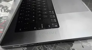 New Laptop Apple MacBook Pro 2024 M4 Max 16-Inch 64GB Apple M1 SSD 1T