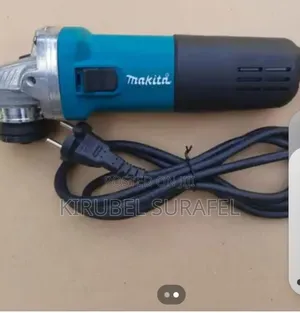Photo - Makita 840w Grinder