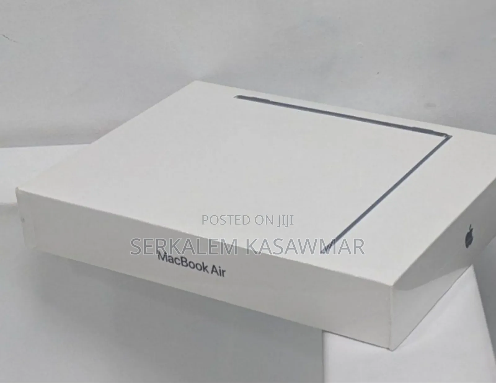 New Laptop Apple MacBook Pro 8GB Apple M2 SSD 512GB