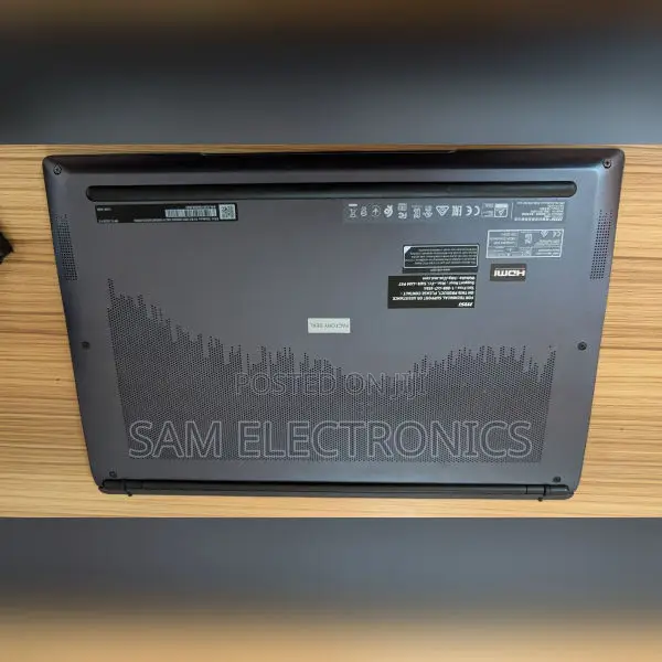 New Laptop MSI GP75 Leopard 8GB Intel Core I7 SSD 512GB