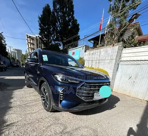 Jetour X70 Plus 1.5 5-Seater FWD 2022 Blue