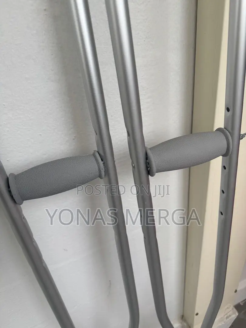 Axillary Crutches墁爆kranch//Crutches才督padded Underarms Hand Grips