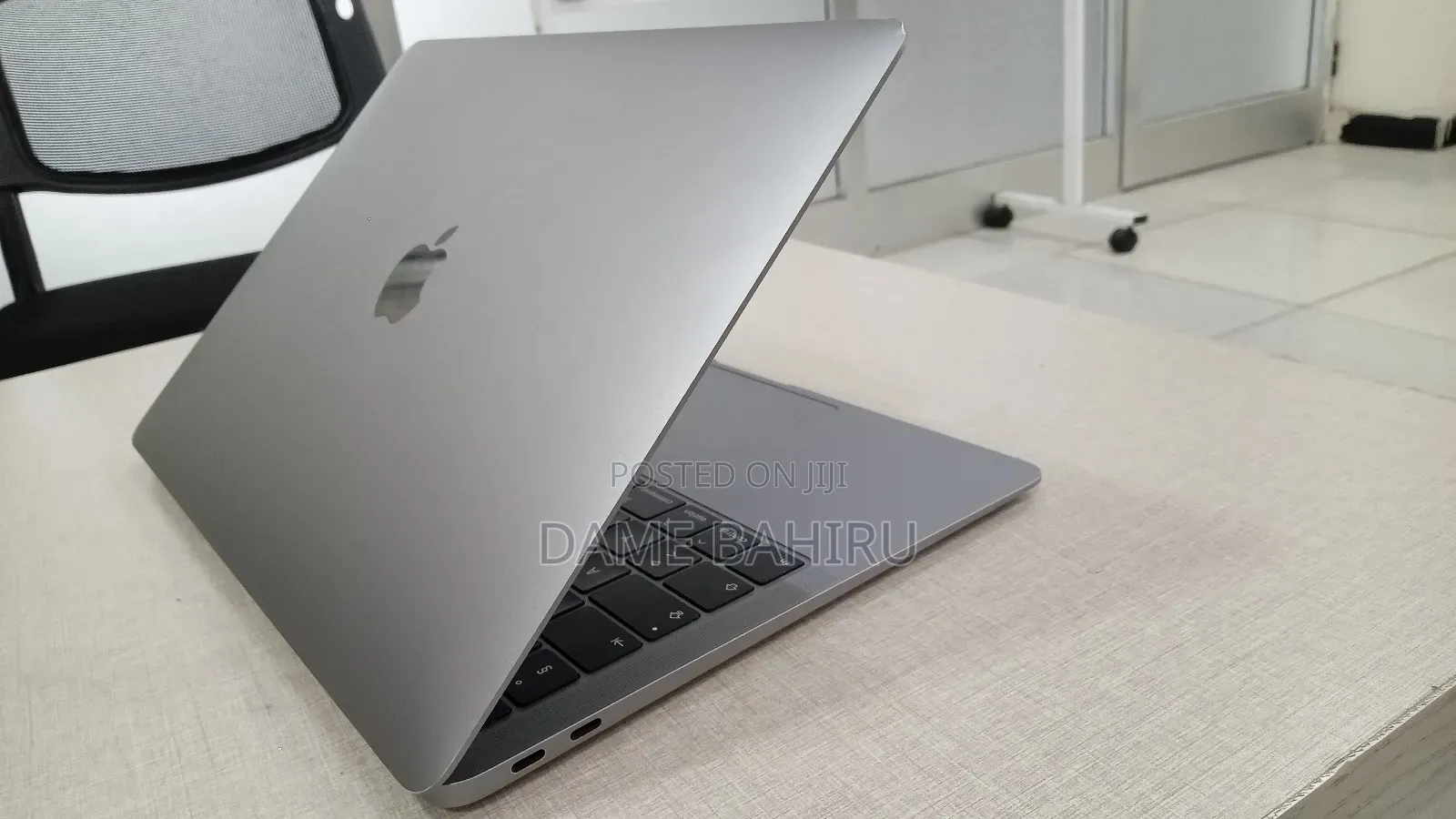 Laptop Apple MacBook 2019 8GB Intel Core I5 SSD 128GB
