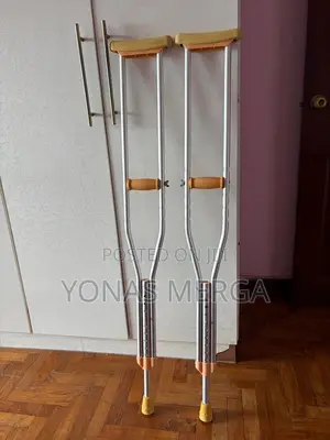 Photo - Axillary Crutches屺衍crutches恕如 Use
Mobility Support
Weight
Upto150 Kg