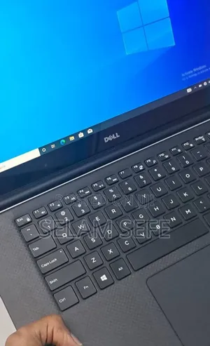 New Laptop Dell Precision 15 5520 16GB Intel Core I7 SSD 512GB