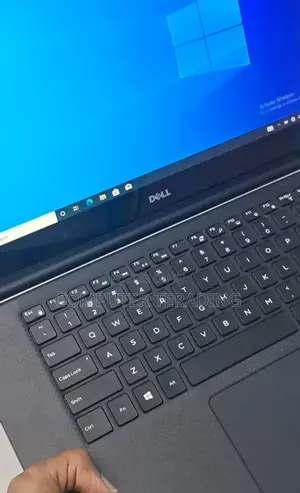 New Laptop Dell Precision 15 5520 16GB Intel Core I7 SSD 512GB