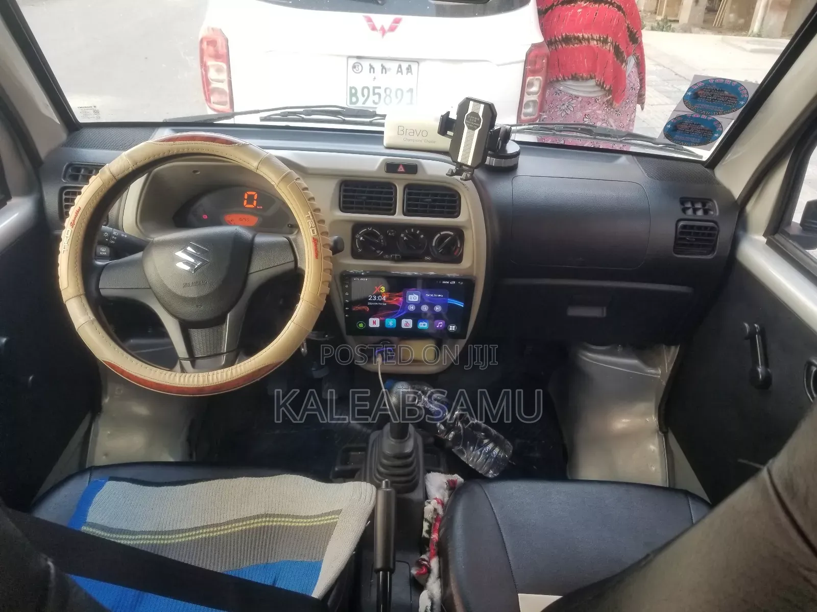 Suzuki Eeco 2025 Silver