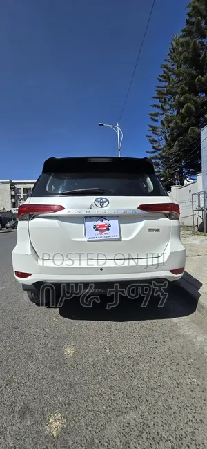 Toyota Fortuner 2020 White