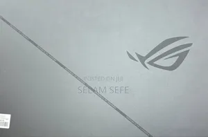 New Laptop Asus ROG Strix G15 16GB Intel Core I9 SSD 1T