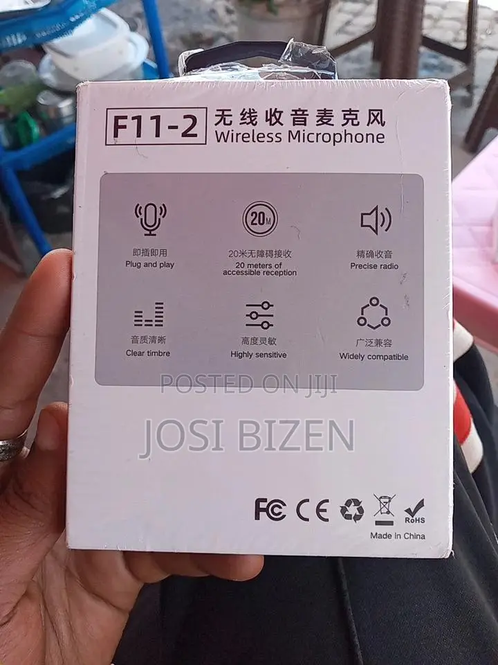 F11-2wireless Microphone