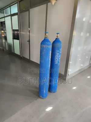 Photo - Brand New Concentrator Oxygen孓我oxygen Tank in Addis Ababa Ethiopia New