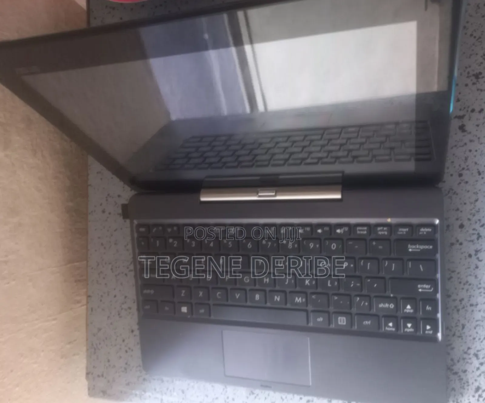 Laptop Asus Transformer Book T100TA 2GB Intel Atom HDD 60GB