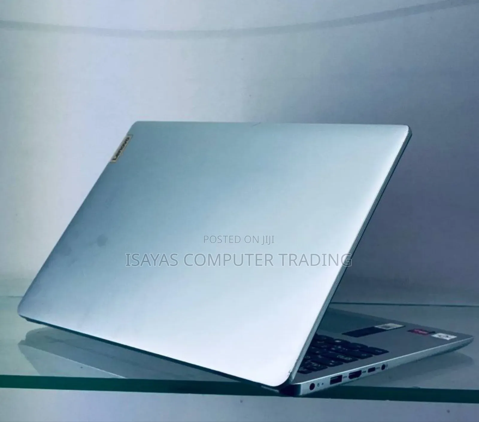 New Laptop Lenovo Ideapad 3 4GB AMD SSD 256GB