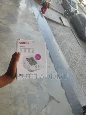 Photo - Yuwell Blood Pressure Monitor癲咗brand New Digital Blood Pressuer Monito
