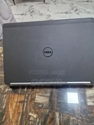 Photo - Laptop Dell Precision 7520 32GB Intel Core I7 SSD 128GB