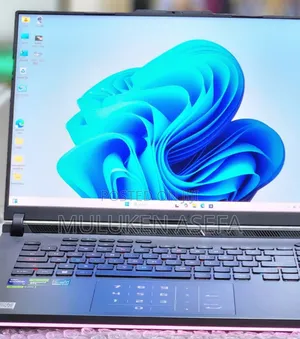 New Laptop Asus ROG Strix G15 32GB Intel Core I9 SSD 1T