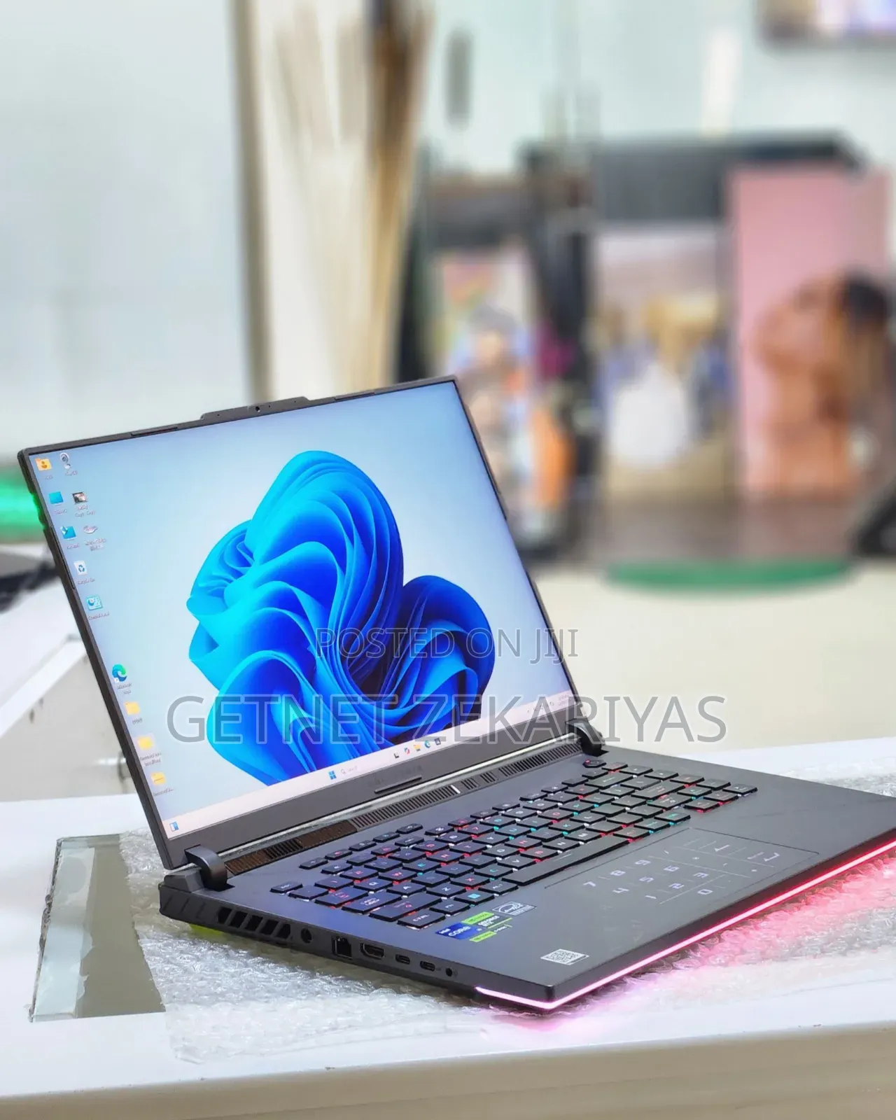 New Laptop Asus ROG Strix G17 32GB Intel Core I9 SSD 1T