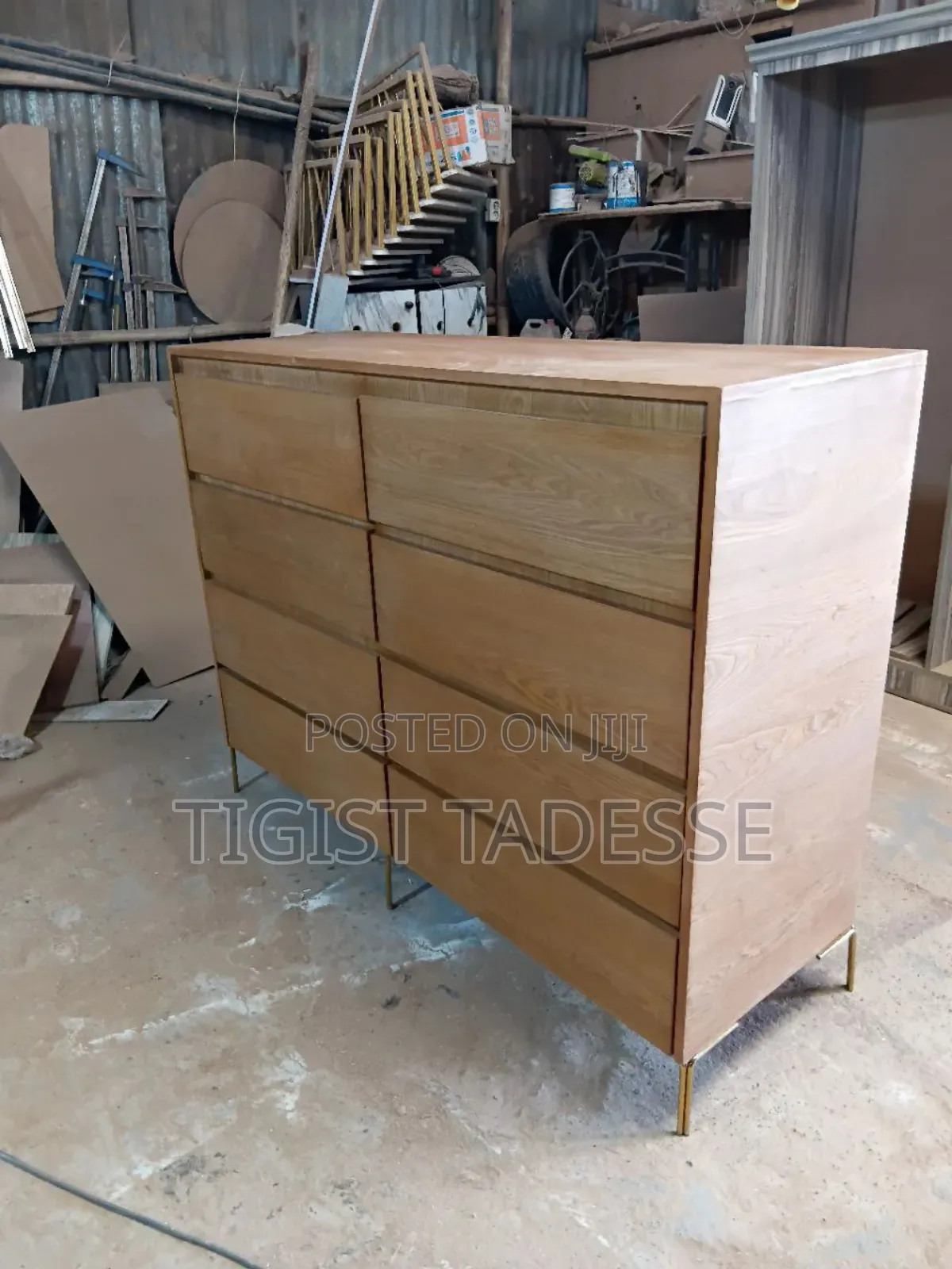 Cheast Drawer 120cm*150cm Oak Made With Good Finish Metal Leg