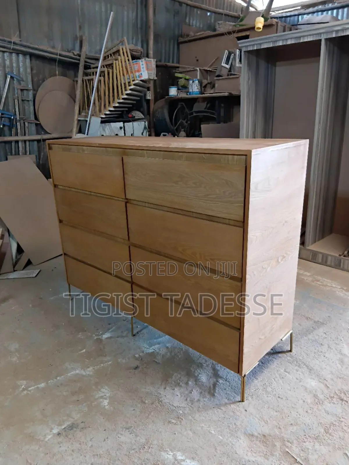 Cheast Drawer 120cm*150cm Oak Made With Good Finish Metal Leg