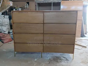 Cheast Drawer 120cm*150cm Oak Made With Good Finish Metal Leg