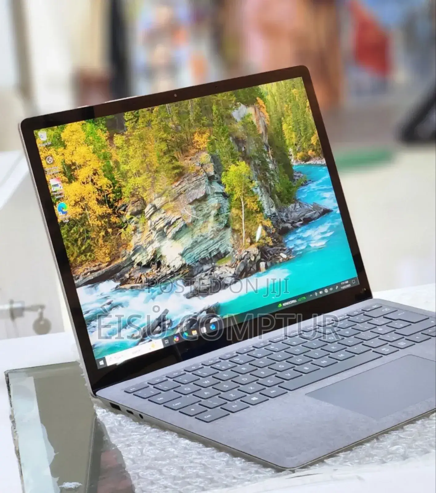 New Laptop Microsoft Surface 16GB Intel Core I7 SSD 512GB