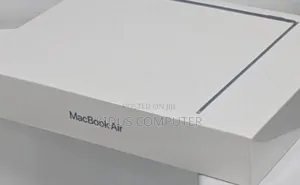 New Laptop Apple MacBook Pro 2022 M2 8GB Apple M2 SSD 512GB