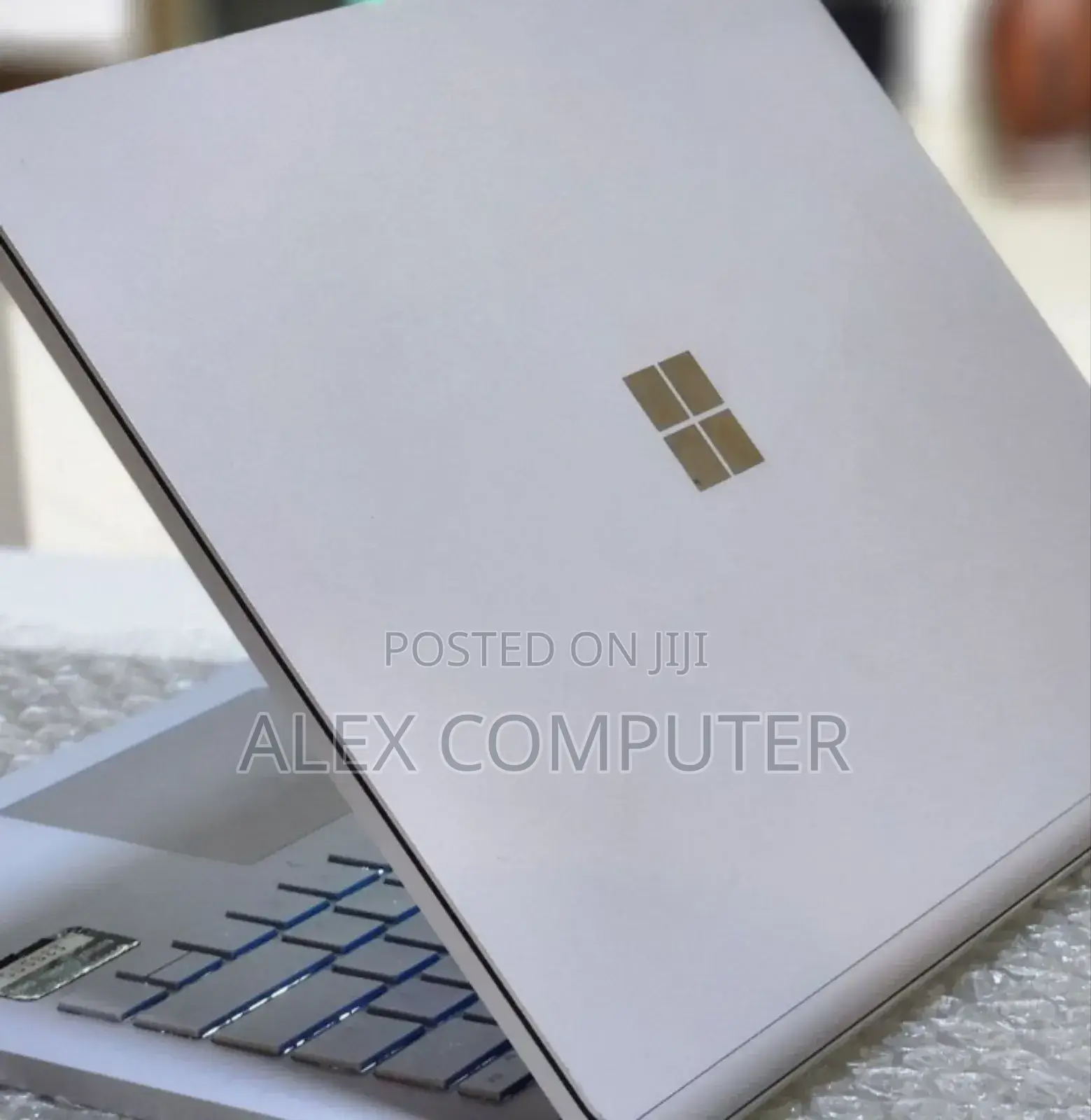 New Laptop Microsoft Surface Book 3 16GB Intel Core I7 SSD 512GB