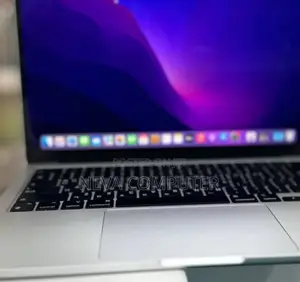New Laptop Apple MacBook Pro 2019 8GB Apple M2 SSD 256GB