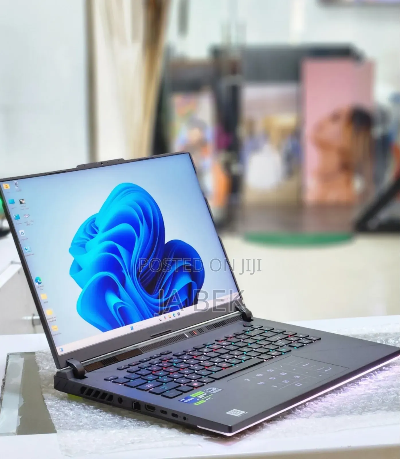 New Laptop Asus ROG Strix G16 G614 32GB Intel Core I9 SSD 1T