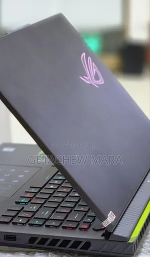New Laptop Asus ROG Strix G15 32GB Intel Core I9 SSD 1T