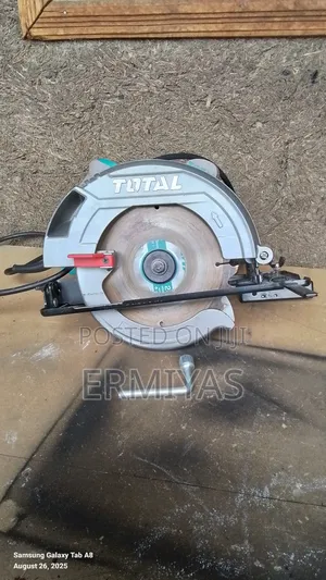 Photo - Circular Saw 1600 Watt