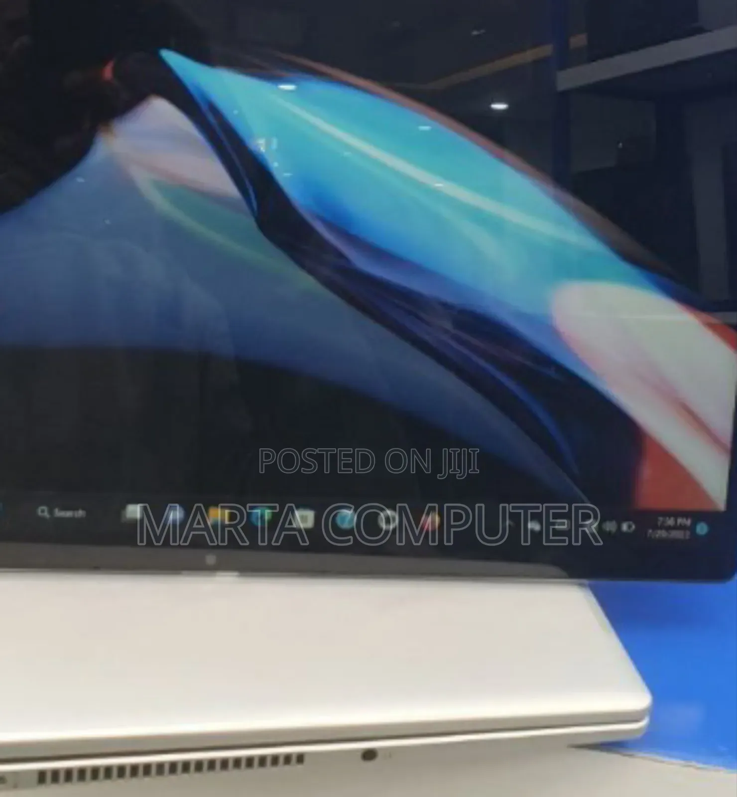 New Laptop HP Envy X360 8GB Intel Core I5 SSD 512GB