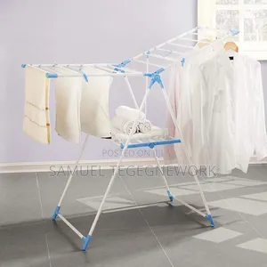 የልብስ ማስጫ Cloth Hanger Rack