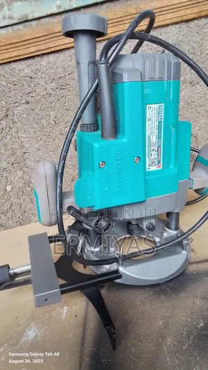 Total Router 2200 Watt