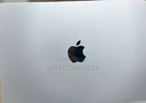 Photo - New Laptop Apple MacBook Air 2022 M2 8GB Intel Core I7 SSD 256GB