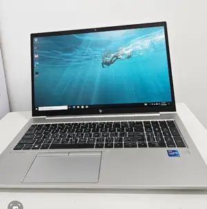 New Laptop HP EliteBook 850 G8 16GB Intel Core I7 SSD 512GB